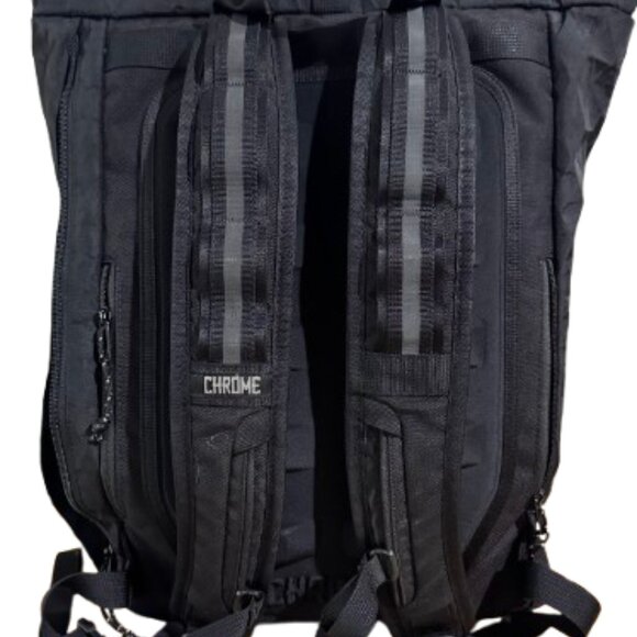 Chrome Industries Roll-Top Bag w/ Integrated Tote - Picture 2 of 4